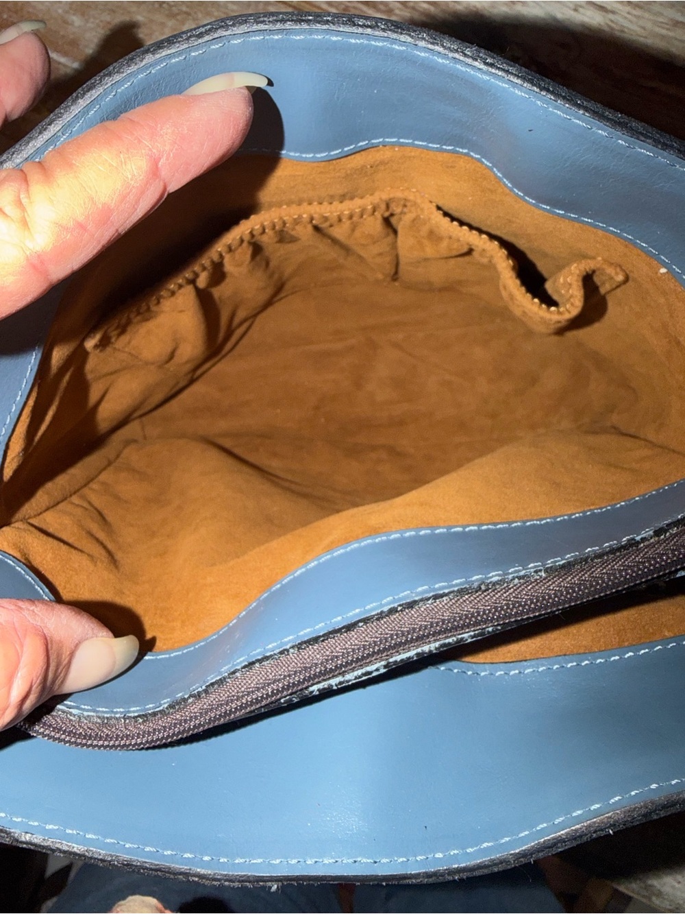 Patricia Nash Irving Leather Bucket Bag - Picture 7 of 9
